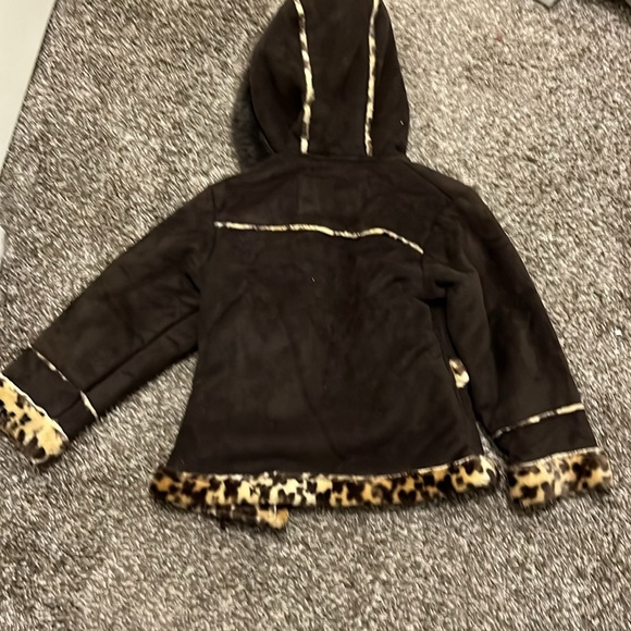 Girls coat - Picture 2 of 7